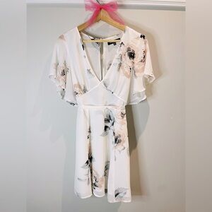 Beautiful White Floral Mini Dress with V-Neck